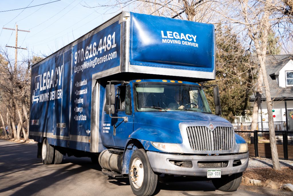 What to expect on moving day in Denver Colorado